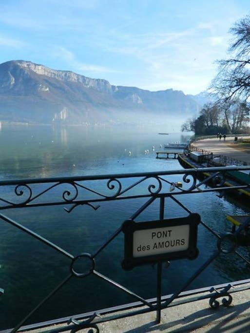 Appartement Plein De Charme - Coeur Vieille Ville Annecy Extérieur photo